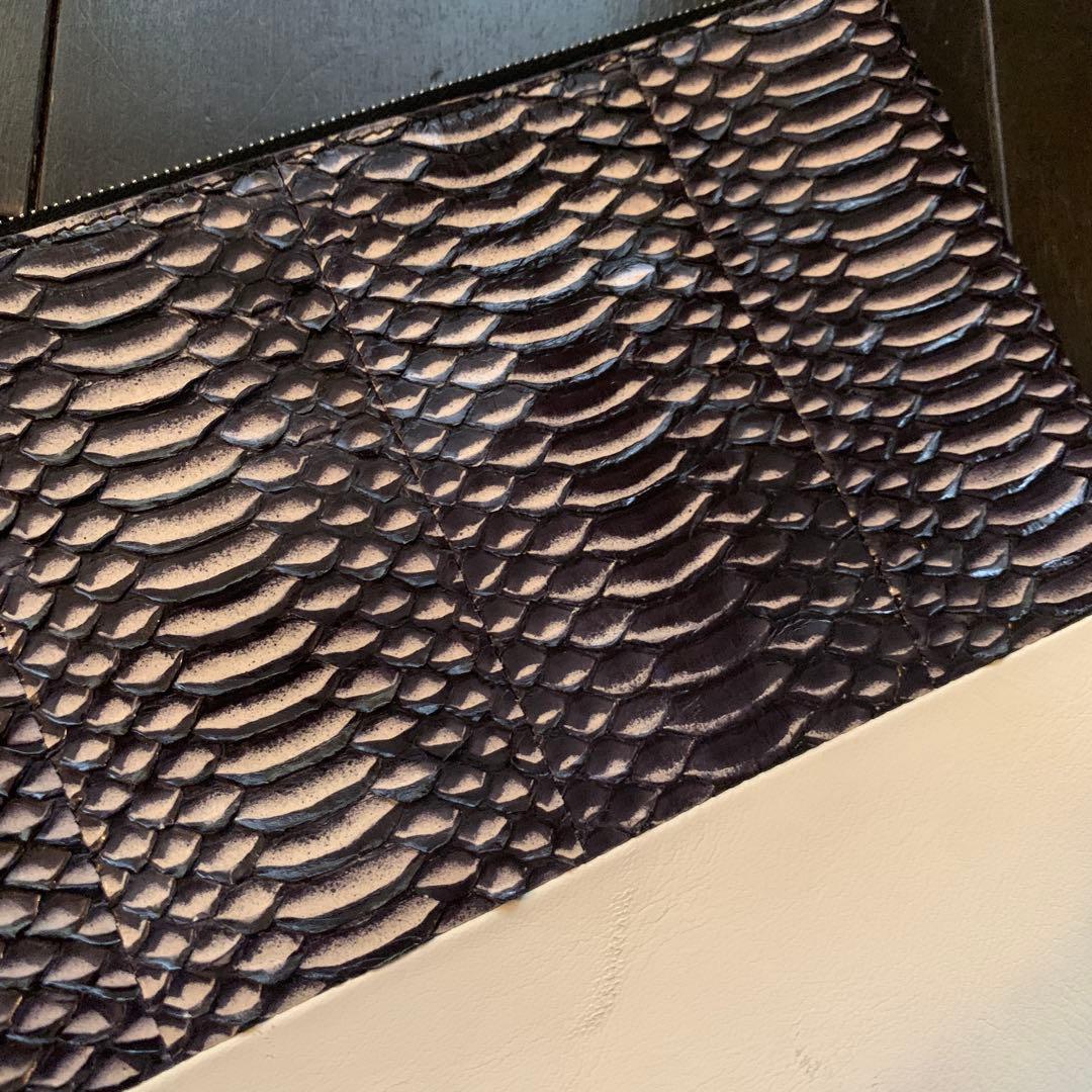 【希少】セリーヌ　パイソン　ラムスキン　ソロクラッチ　バイカラー　ポーチ