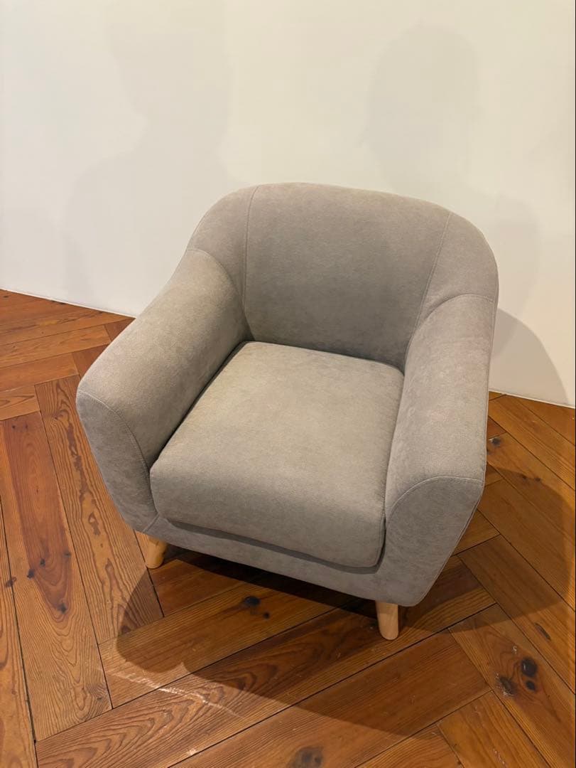 新品未使用　グレー ファブリックアームチェア　韓国インテリア
