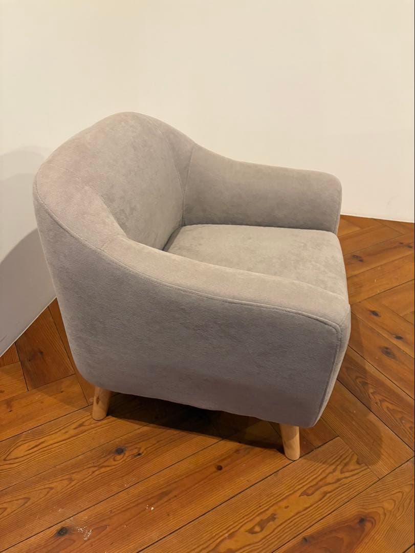 新品未使用　グレー ファブリックアームチェア　韓国インテリア