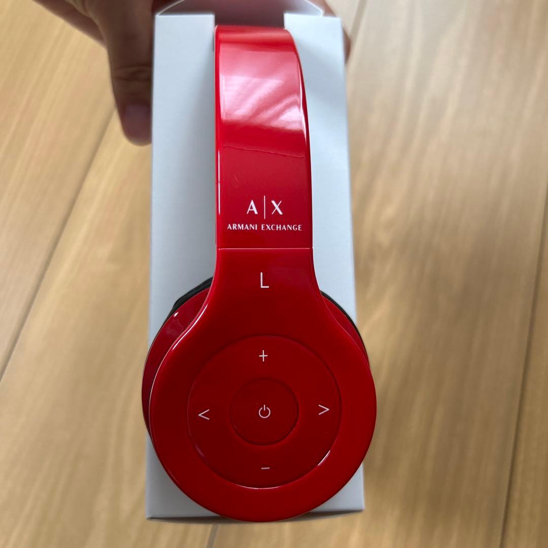 《非売品》新品*Armani Exchange*ワイヤレスヘッドホン*AX 赤