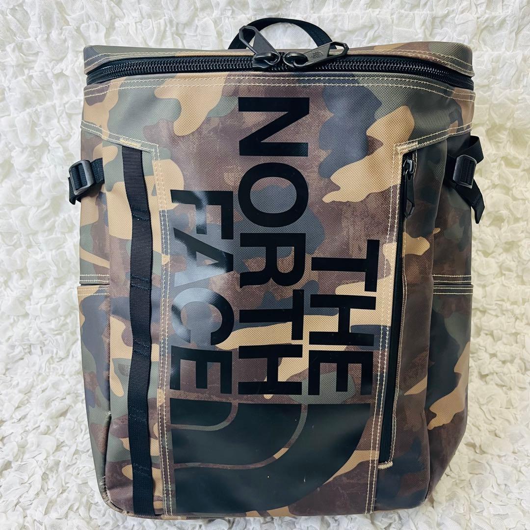 ノースフェイスNM82150ヒューズボックス2 バックパック迷彩リュックカモフラ