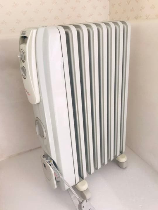 DeLonghi オイル・ラジエターヒーター