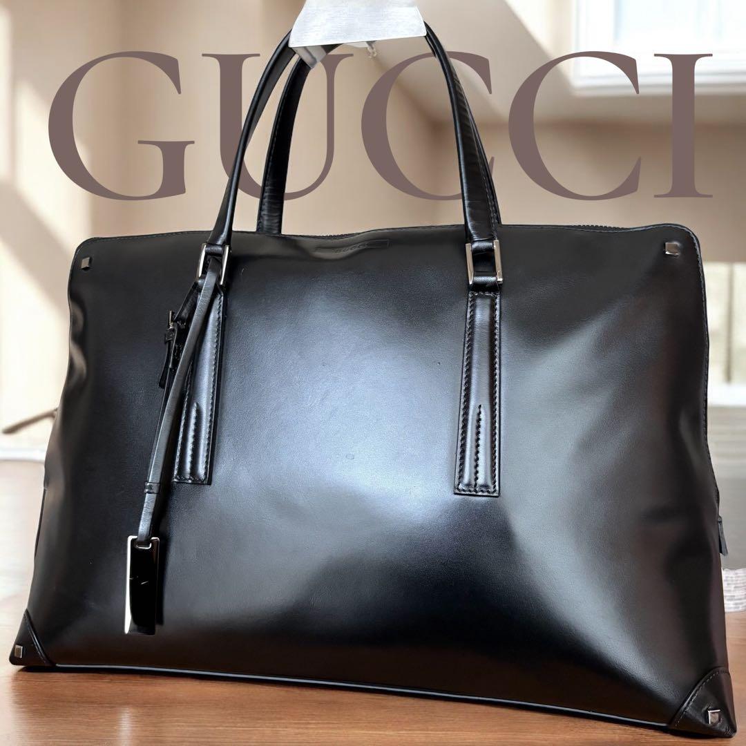 GUCCI 本革　ビジネスバッグ 黒 超軽量 A4可　オールレザー　美品　グッチ