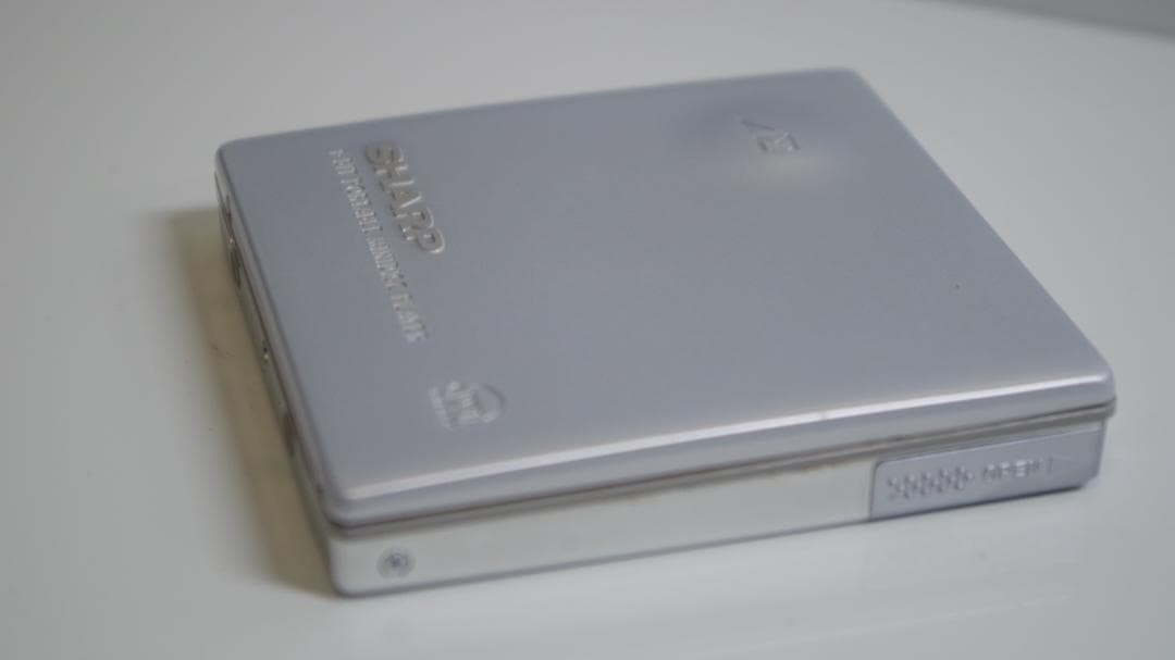 A4244 SHARP アウビィ MD-DS8-S MDプレーヤー シルバー