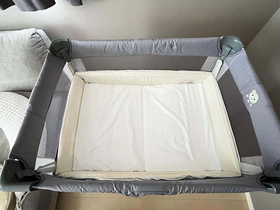 アップリカ ココネルエアー プラス AB　ホワイトベージュ