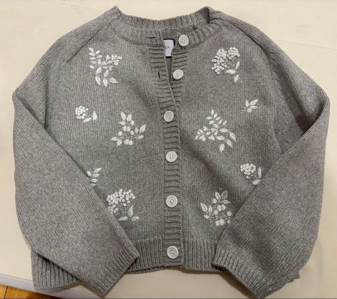 フラワー手刺繍カーディガン　seventen by miho kawahito