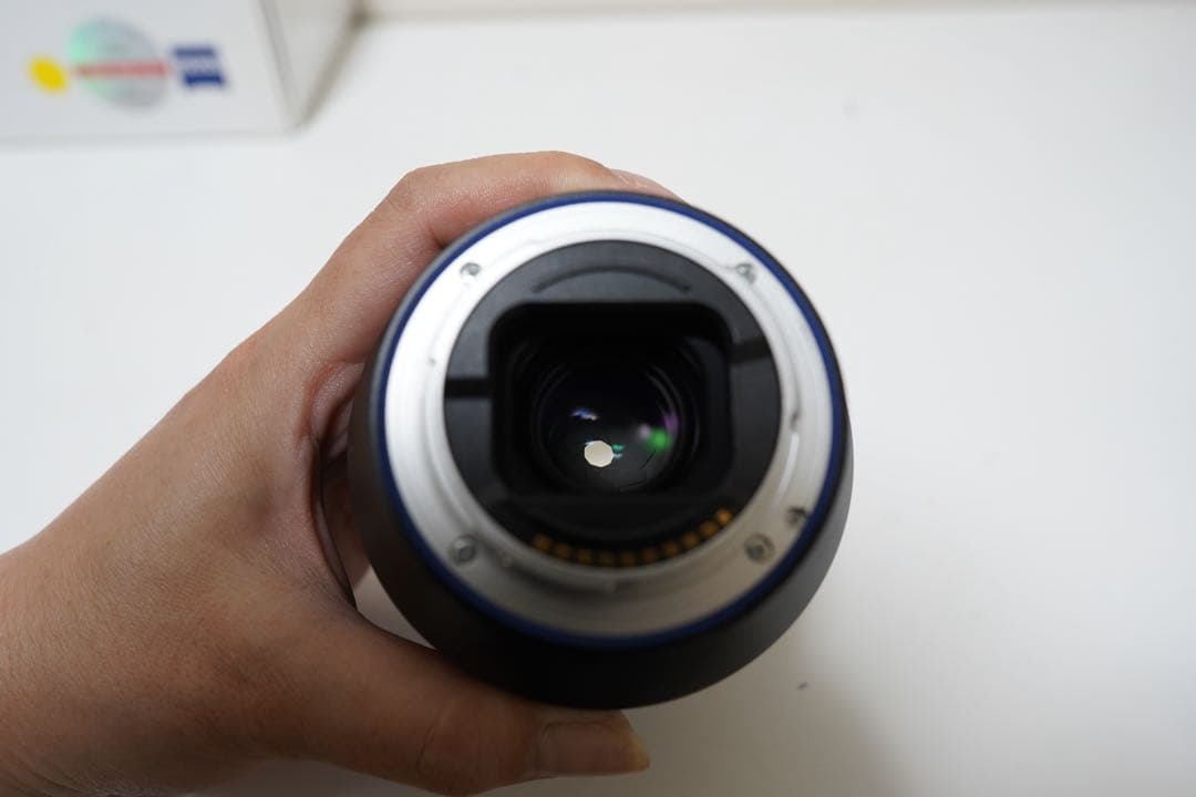 Zeiss Batis 2/25 単焦点レンズ