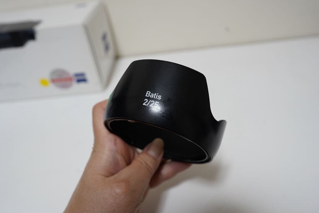 Zeiss Batis 2/25 単焦点レンズ