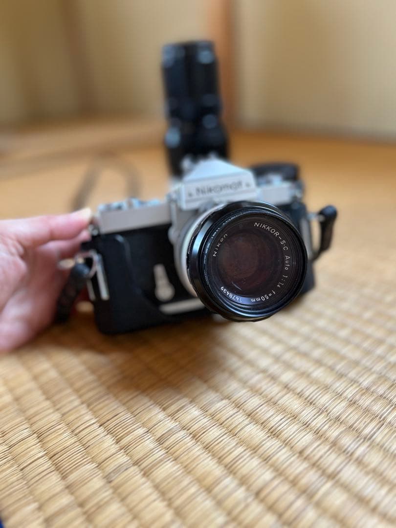 ニコマート　一眼レフ　フィルムカメラ、広角レンズ、望遠レンズ