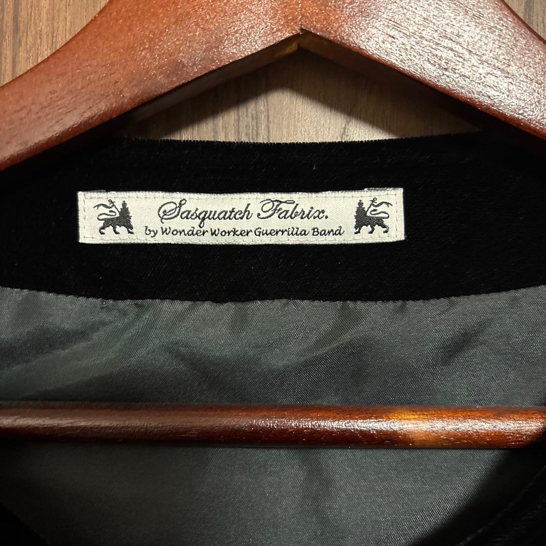 Sasquatch Fabrix. ブラックベルベットジャケット