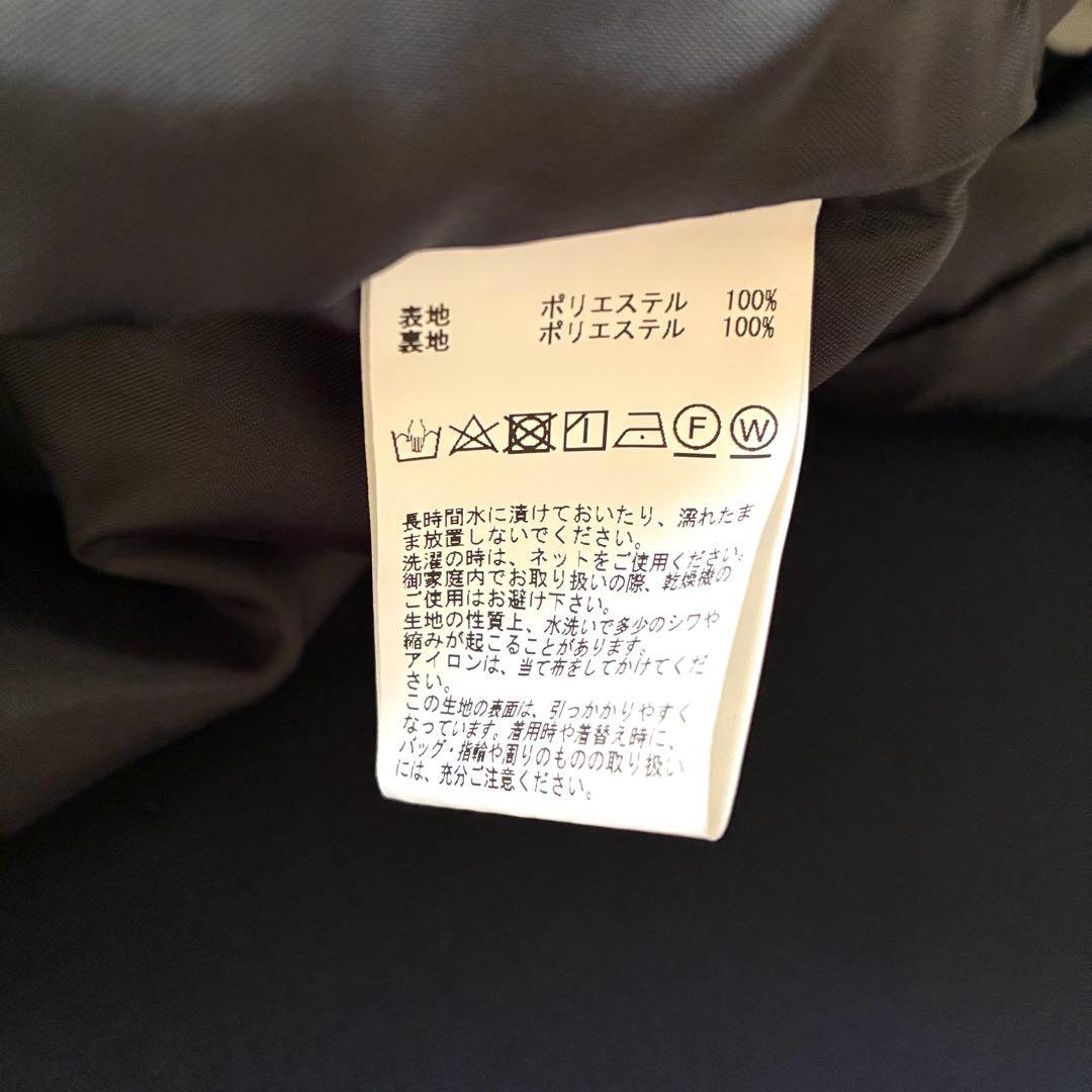 【美品】ティアラ　洗えるペプラムジレ　ネイビー　金ボタン　フォーマル　ベスト