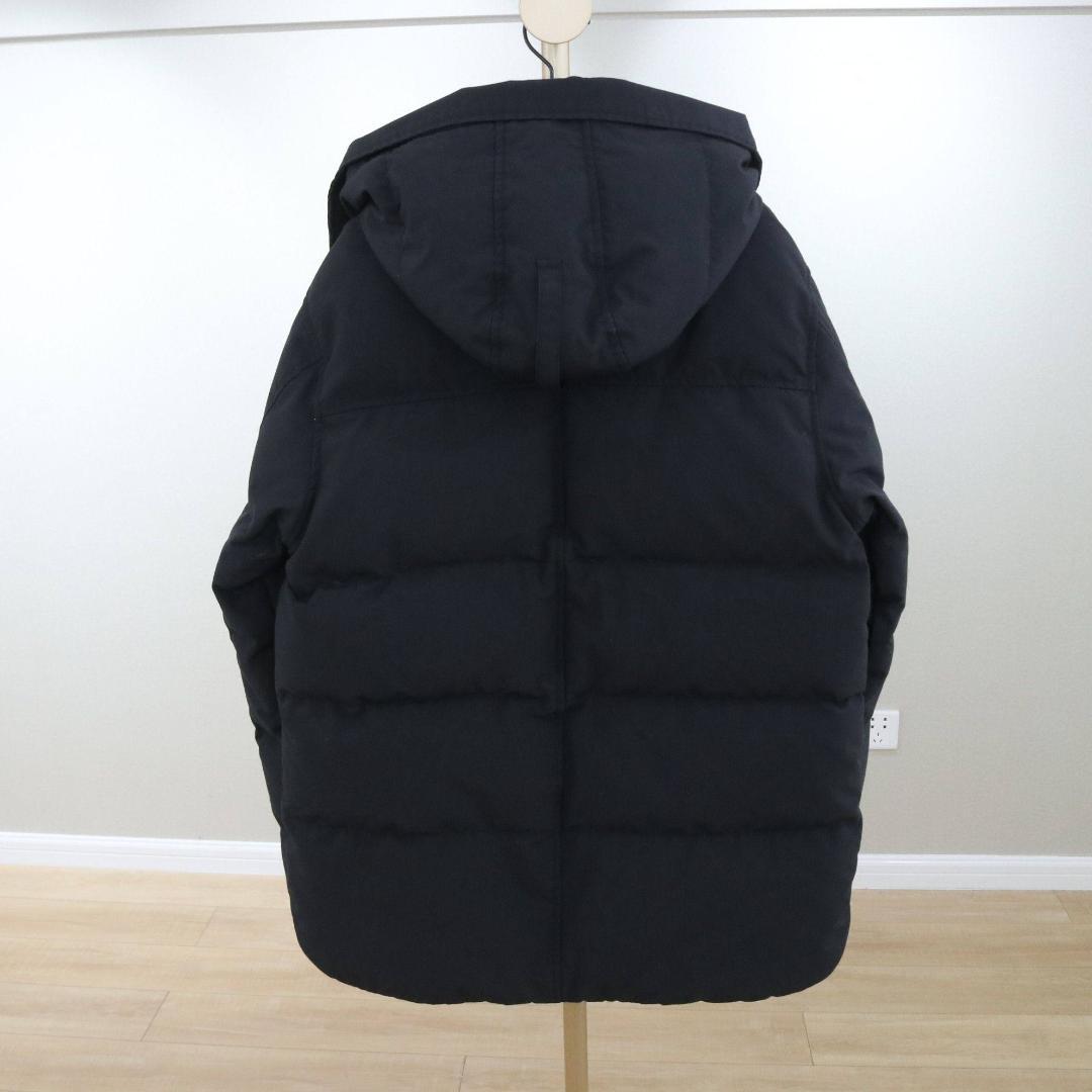  ブラック フード付きダウンジャケット
