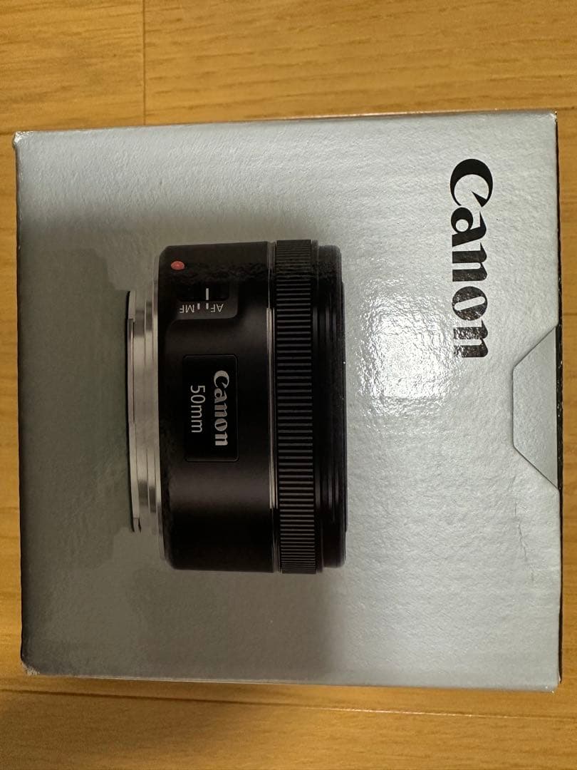 Canon EF 50mm f/1.8 STM 単焦点レンズ