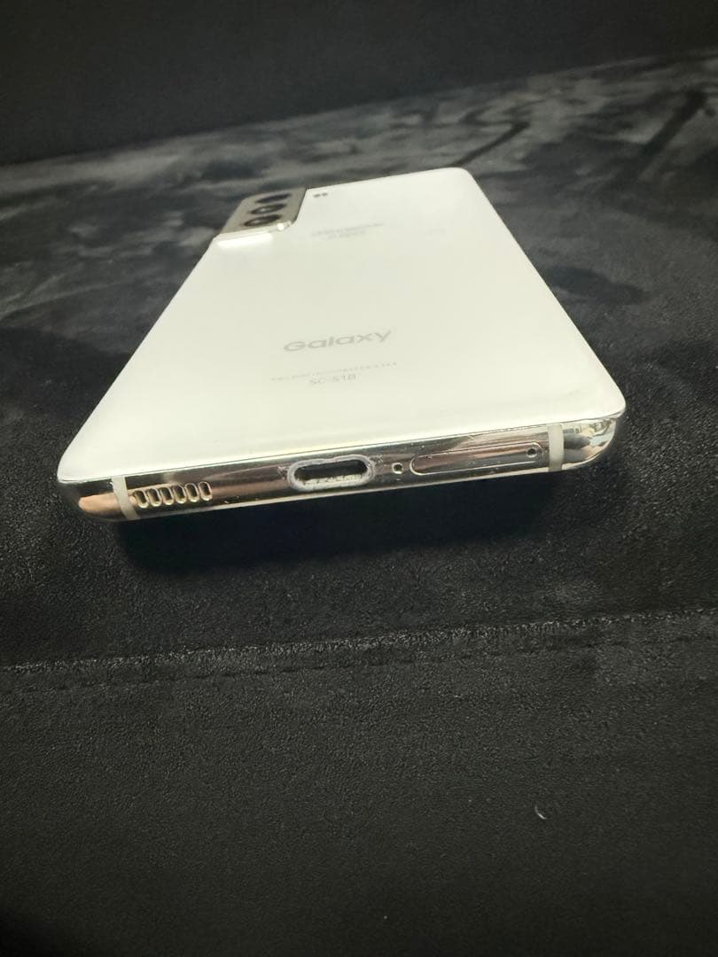 め*り様 Galaxy S21 docomo 5G ホワイト　本体　箱無し