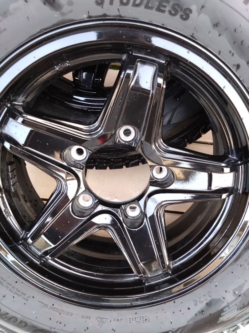 【送料無料】ジムニーシエラ　2024年製　スタッドレス　 アイスガードG075