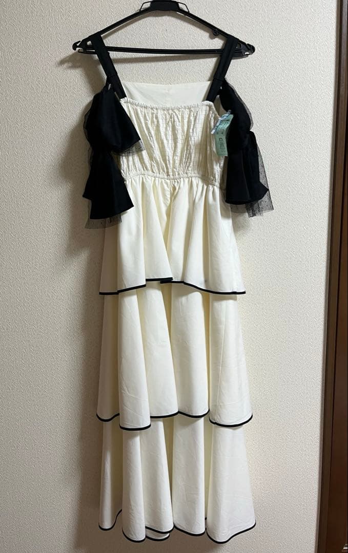 ♡お値下げ可♡ Mmeeme エムミーエメ フリルティアードワンピース