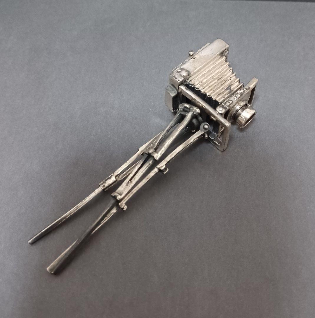 アンティークカメラ　脚立付き　ミニチュア　銀製　シルバー　レア物