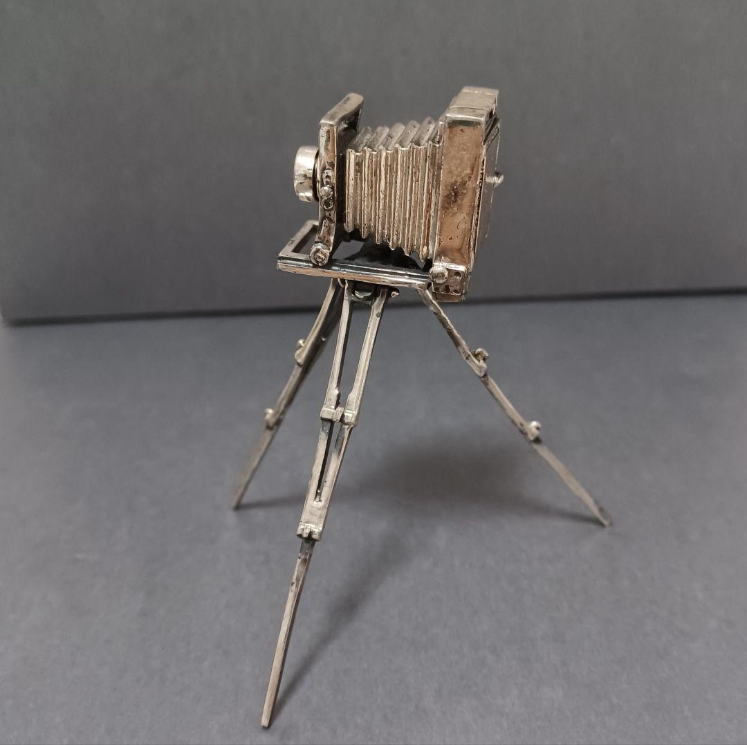アンティークカメラ　脚立付き　ミニチュア　銀製　シルバー　レア物