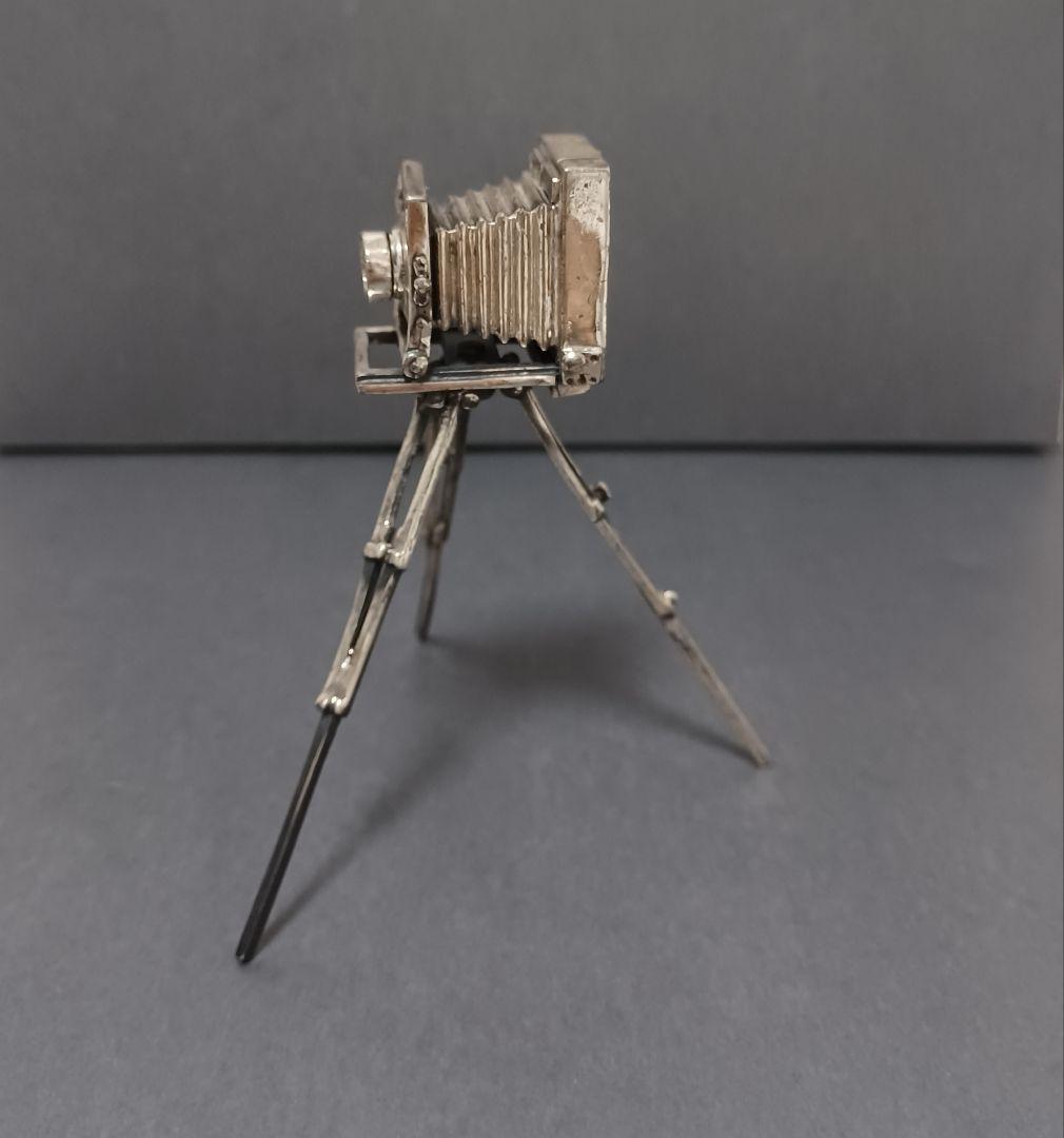 アンティークカメラ　脚立付き　ミニチュア　銀製　シルバー　レア物