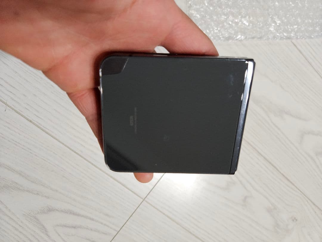 週末ゲリラ割　Galaxy　FLiP5 SIMフリー　残債無　国内版　512ギガ