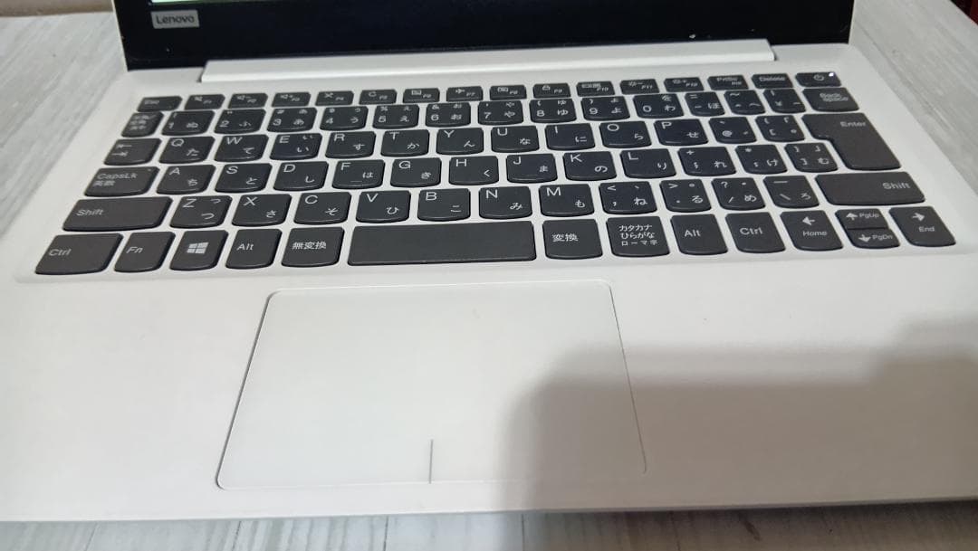 Lenovo Ideapad 120s Celeron　美品