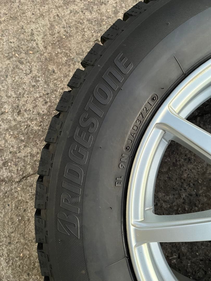 ブリヂストン 195/65r15ホイール付スタッドレスタイヤ 15インチ4本