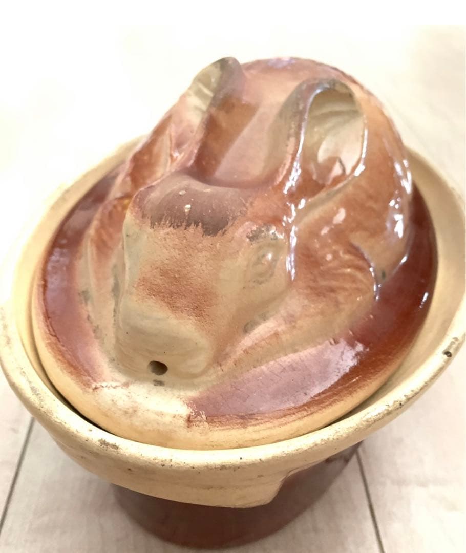 アンティーク うさぎのテリーヌポット　大きめ　フランス