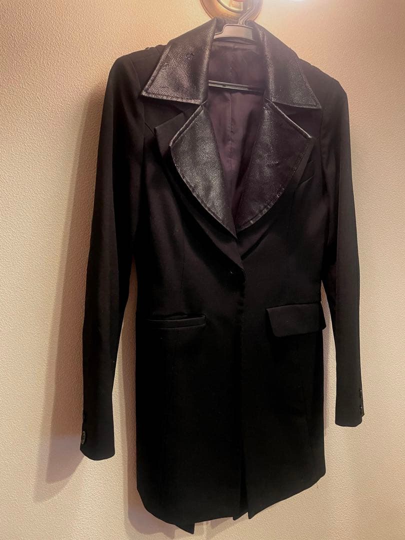 ゆ*様 alice auaaのパイソンラペル付きロングジャケット　ゴス　ゴシック