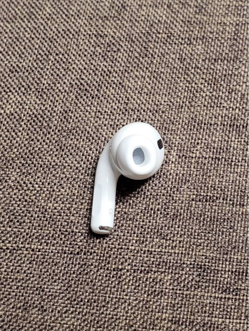 右耳 Apple AirPods Pro 第2世代 正規品 片耳024