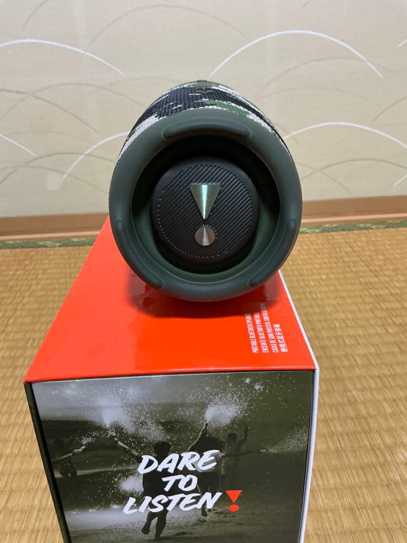 JBL charge5 スクワッド