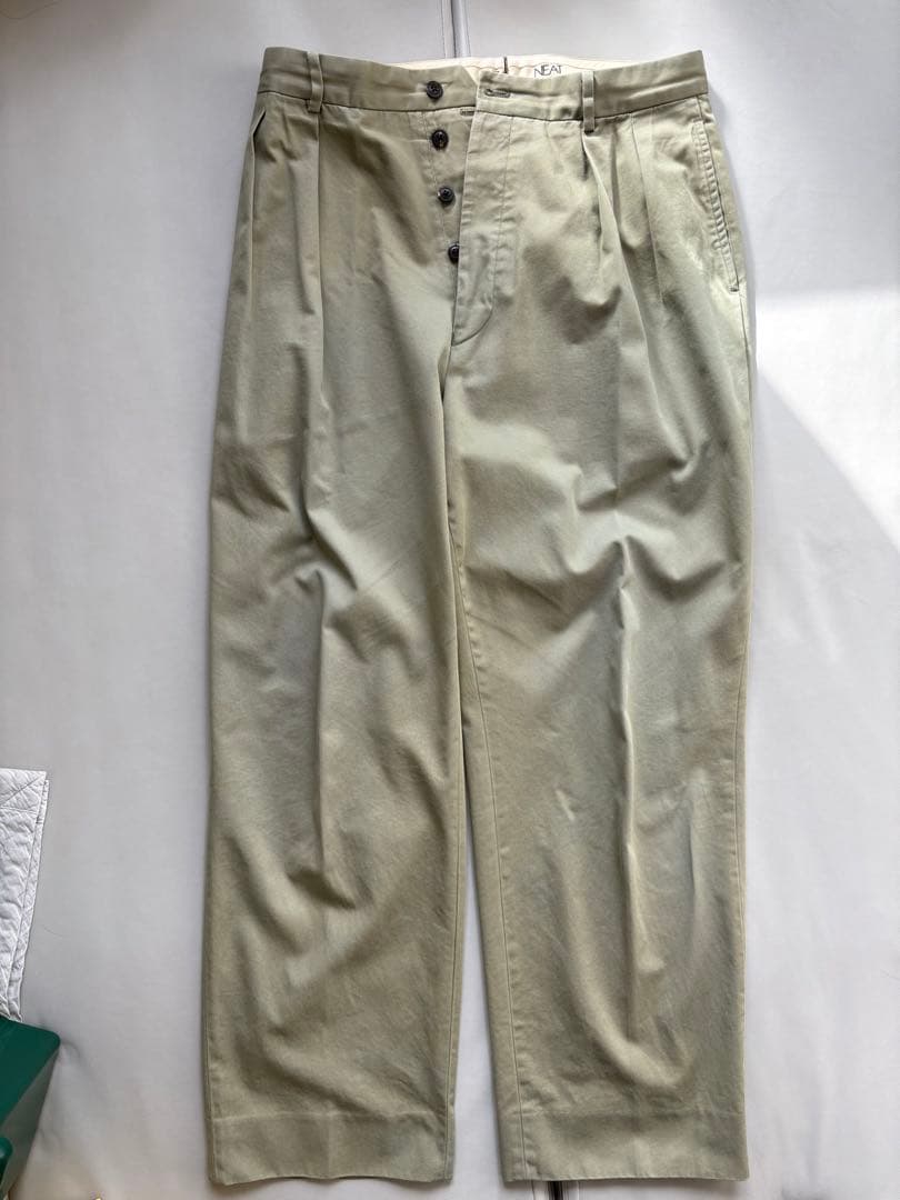 NEAT Chinoセージグリーン 46