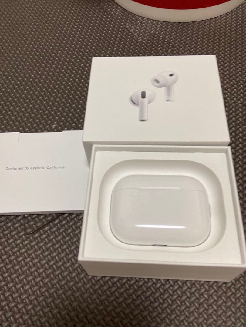 【新品未使用】Apple AirPods Pro 3 本体・マグネットケース等