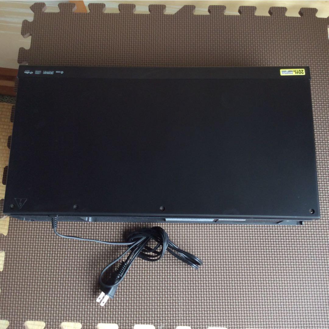 東芝DVDビデオCASSETTE RECORDER SD-V800 (美品)