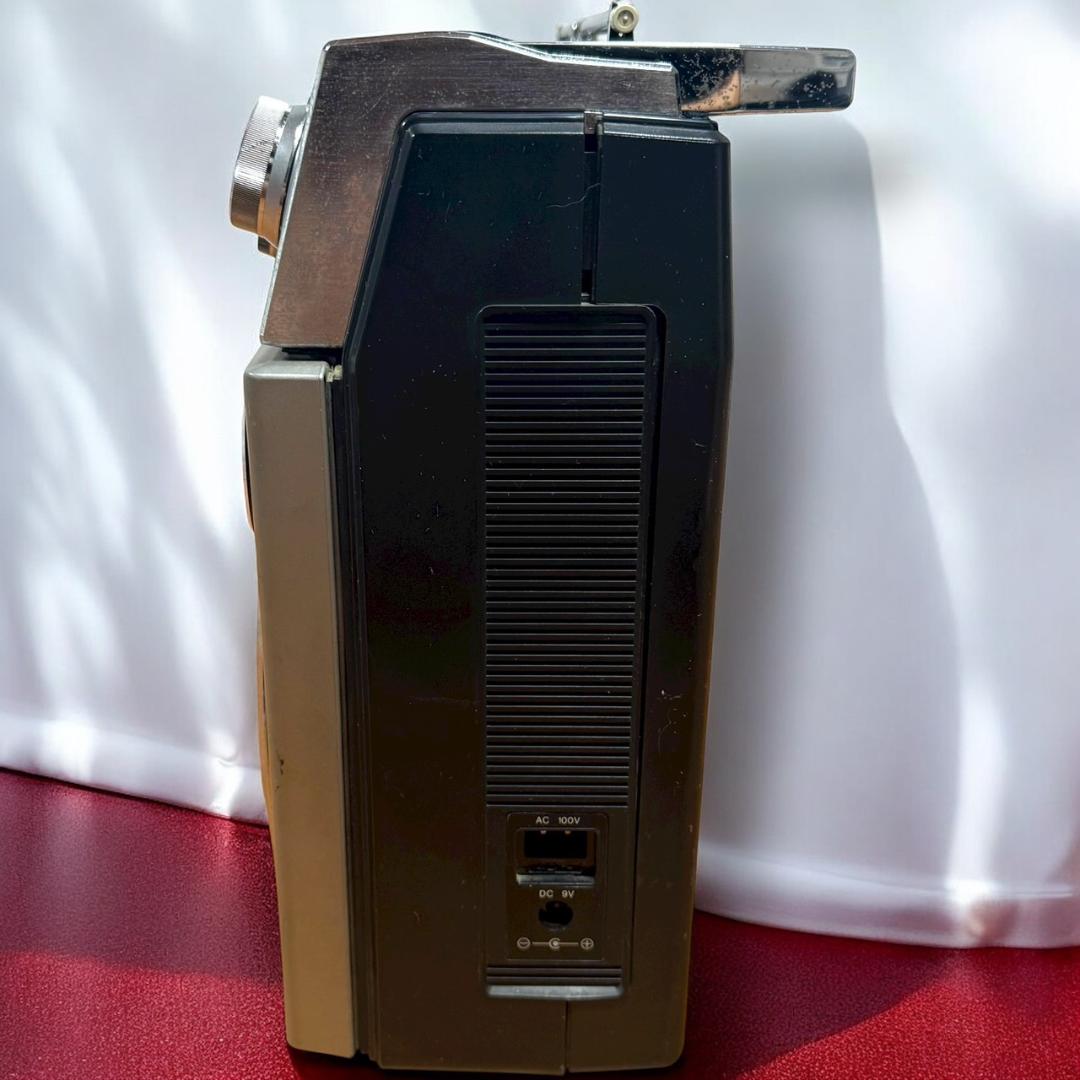 ☆良品 AIWA CS-80 ラジカセ FM AM ラジオ カセットレコーダー