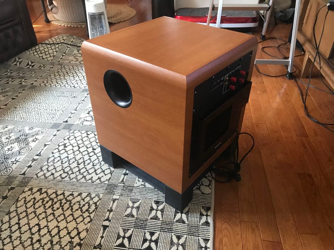 YST-SW800 サラウンドウーハー　木目調 正方形