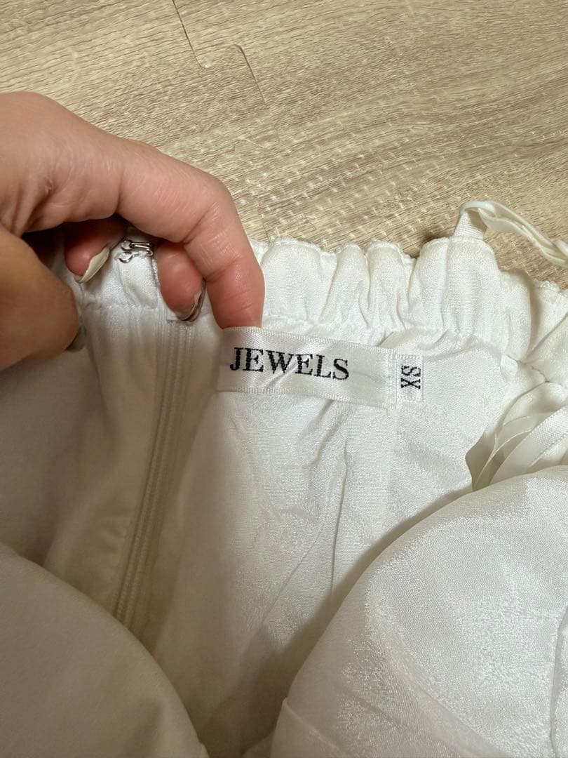 JEWELS ホワイト フレアドレス XS