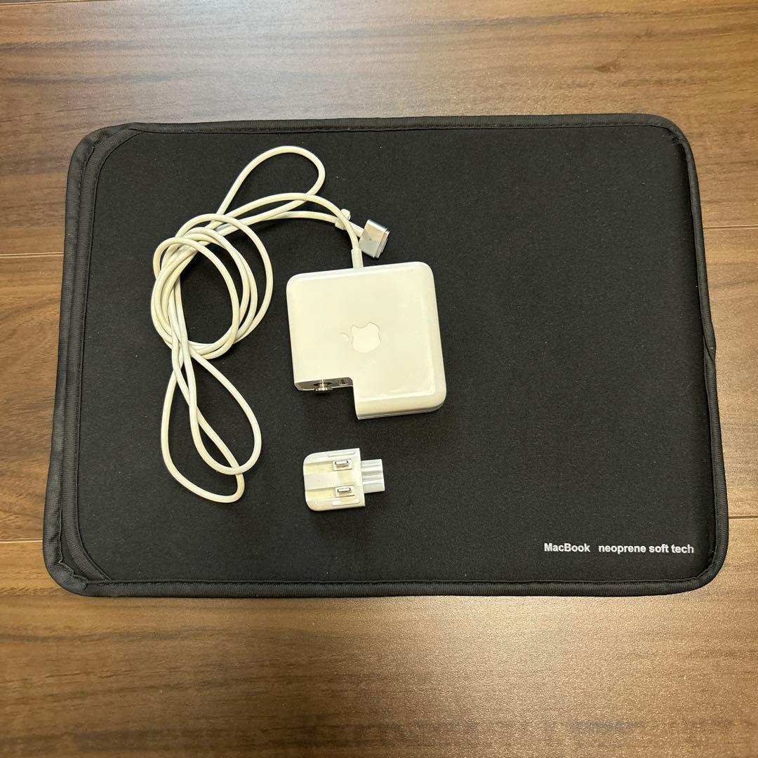 Apple MacBook Air 13インチ Core i5 2013-14製