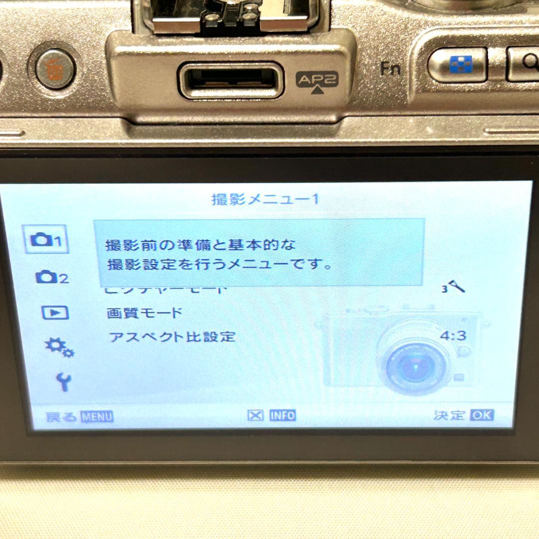 オリンパス PEN E-PL3 ミラーレスカメラ シルバー