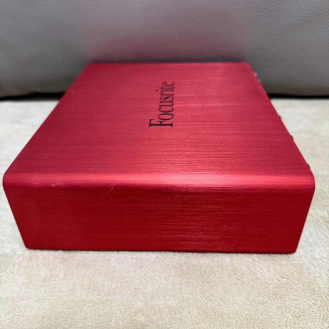 こう　Focusrite Scarlett 18i8 オーディオIF