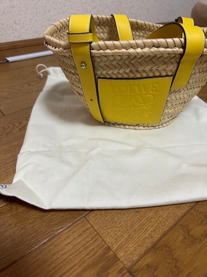 ラブ【LOEWE】ロエベカゴバッグ・スモールサイズ・イエロー