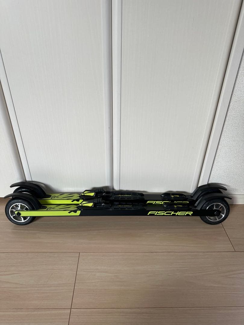 Fischer RC7 ローラースキー