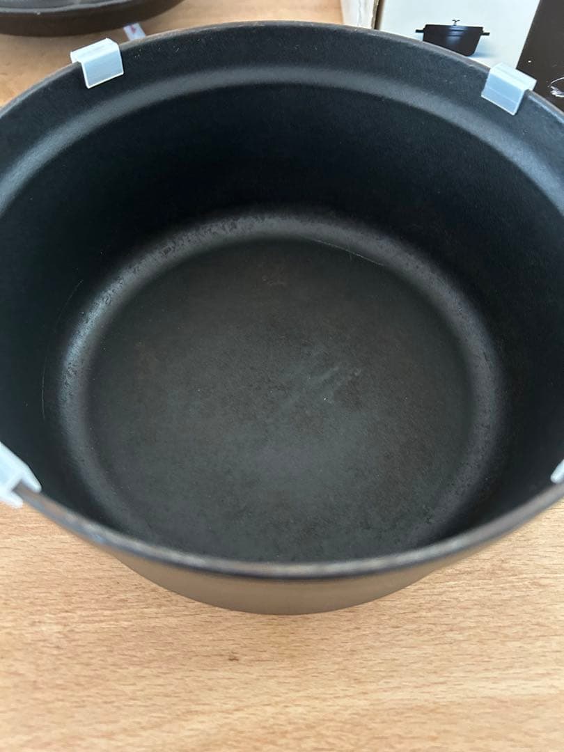 STAUB 22cm ストウブ ココット ラウンド　ブラック