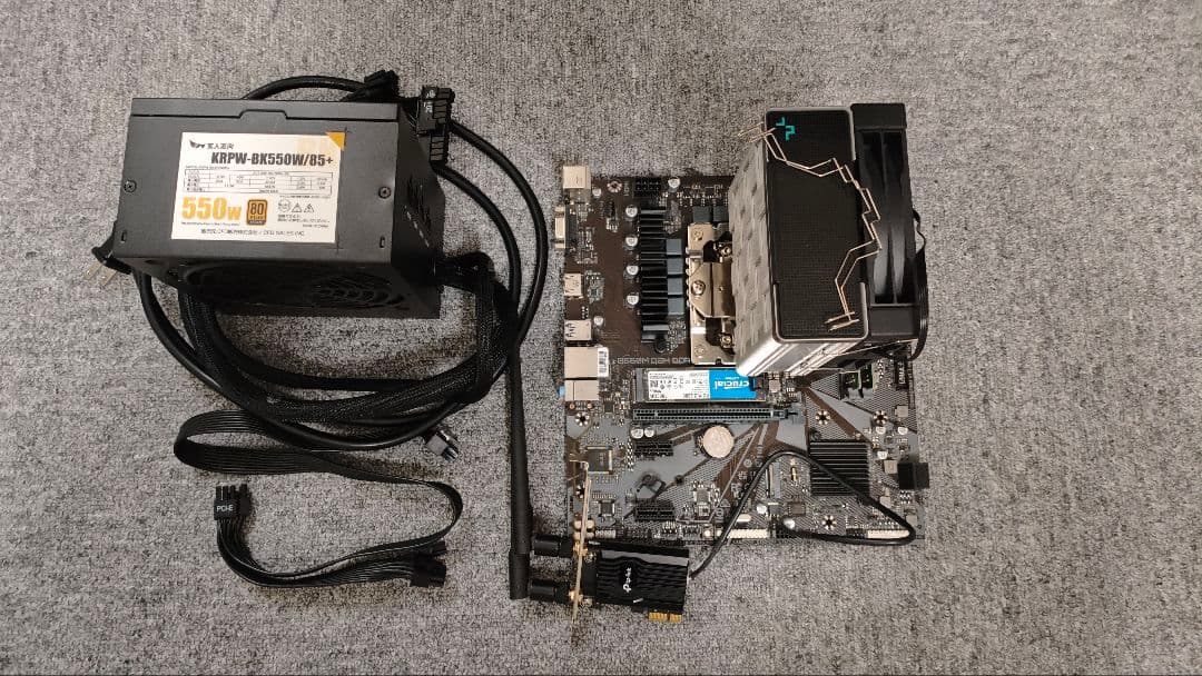 PCパーツ一式 Core i5-12400、DDR4メモリ32GBなど