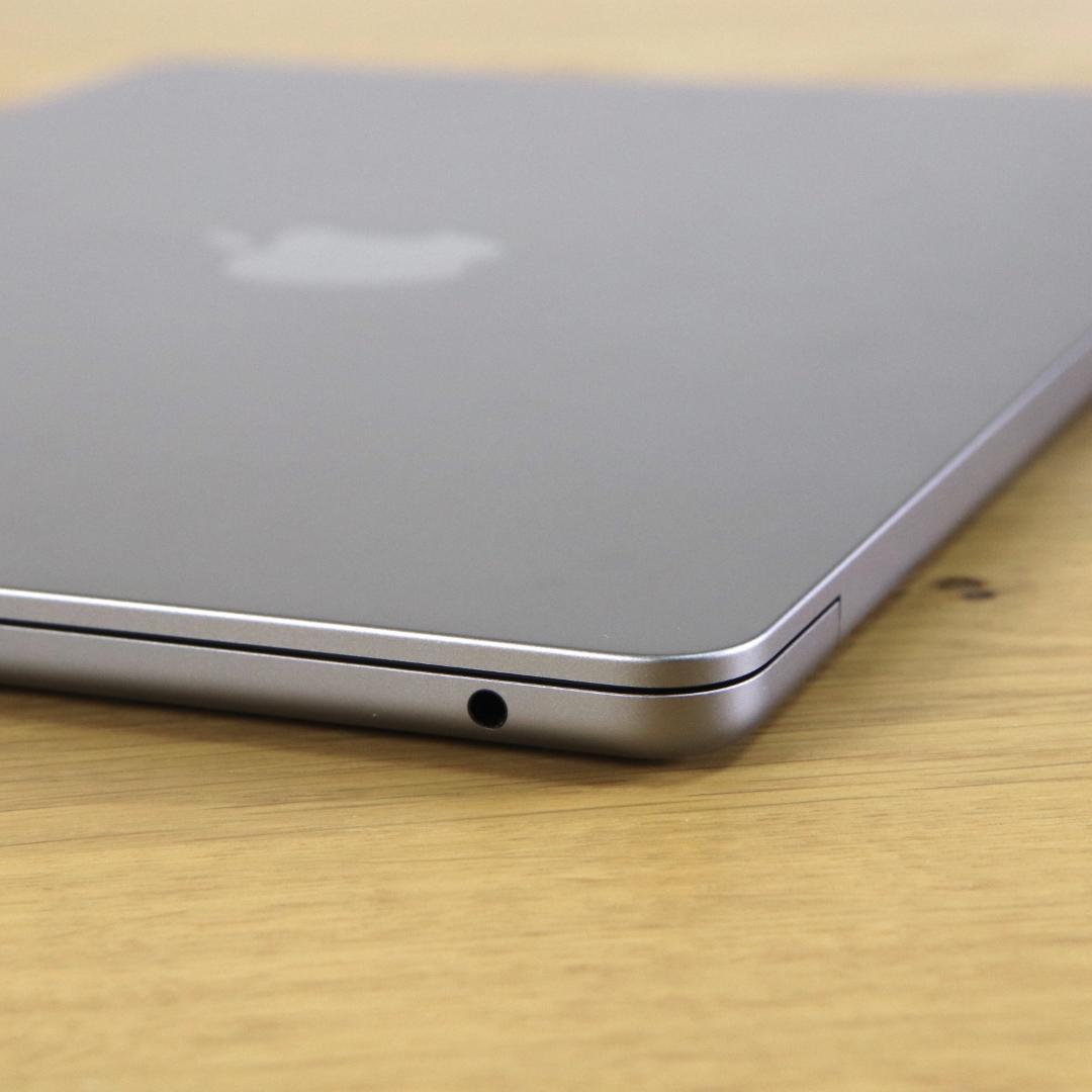 MacBook Air M2 10コア 8GB 512GB 13 スペースグレイ