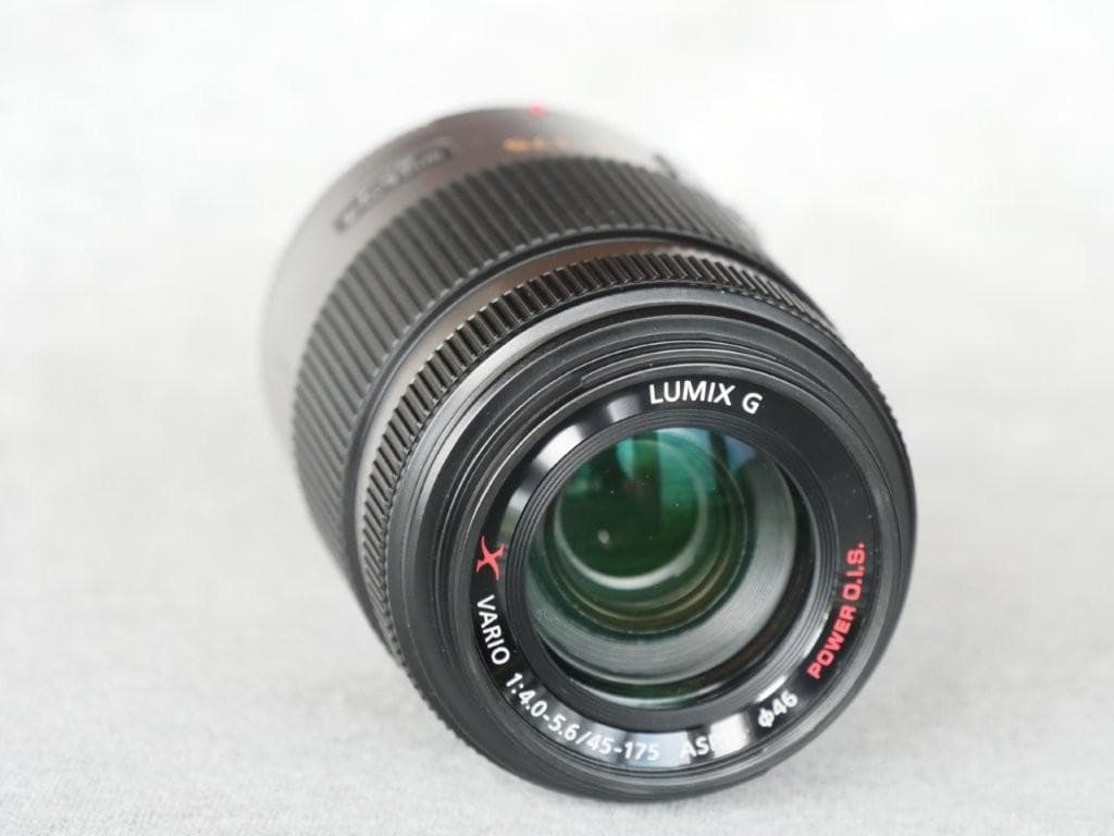 Panasonic PZ 45-175mm/F4.0-5.6 シルバー