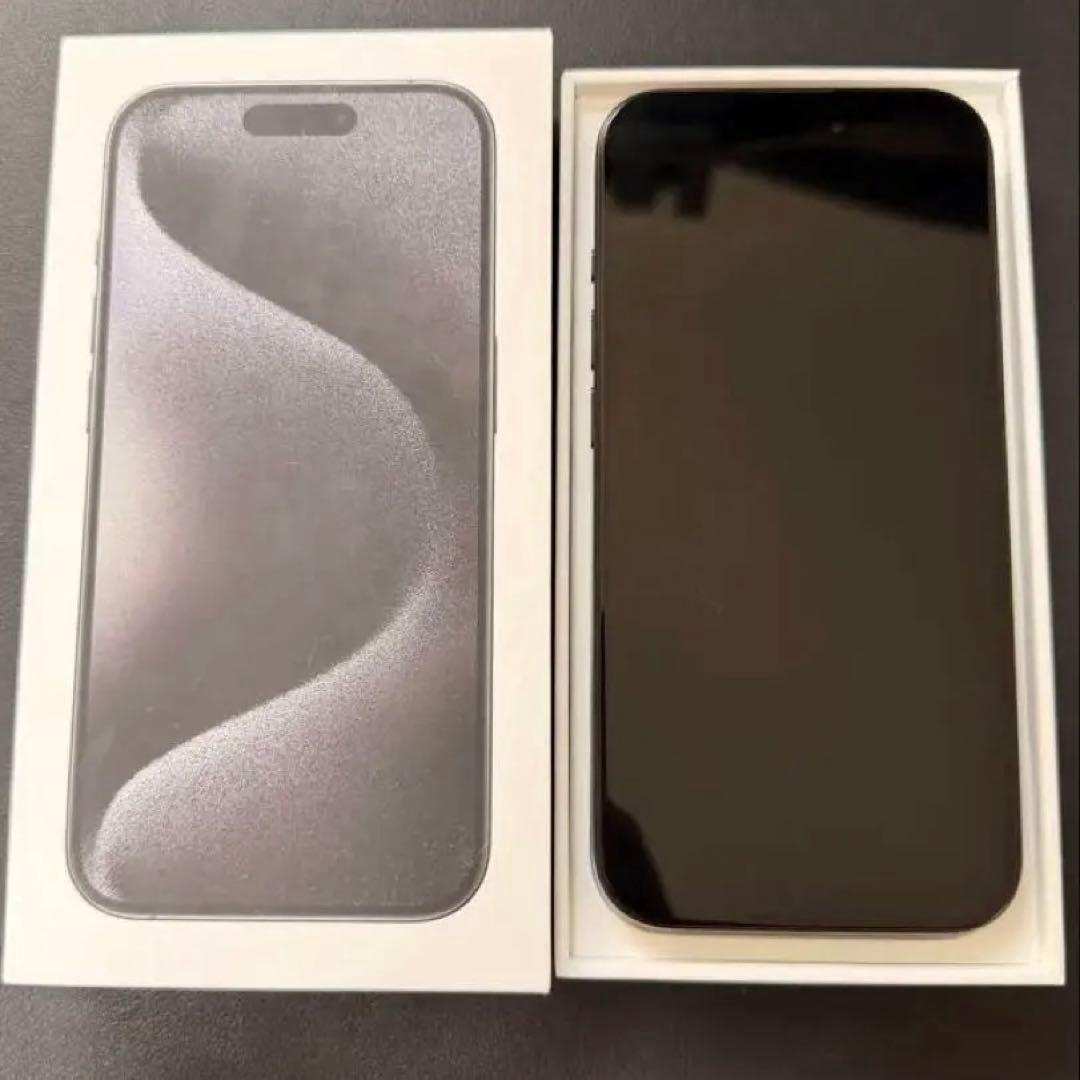 【美品】iPhone 15 Pro 128GB ブラックチタニウム SIMフリー