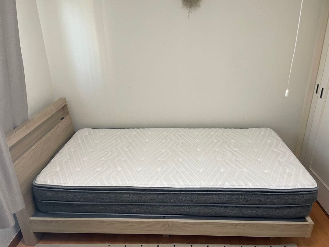 [定価約15万円] シングル　シモンズベッドフレーム＋ニトリNスリープマットレス