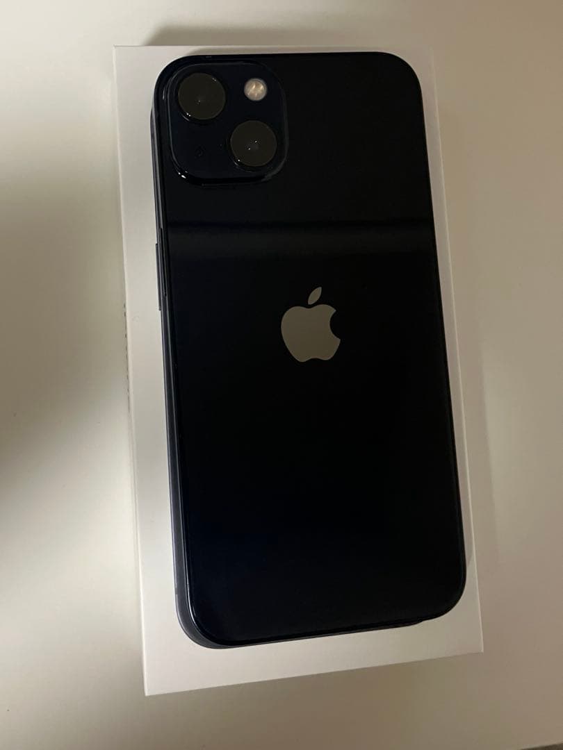 M*u様 iPhone13 無印 128GB ミッドナイト