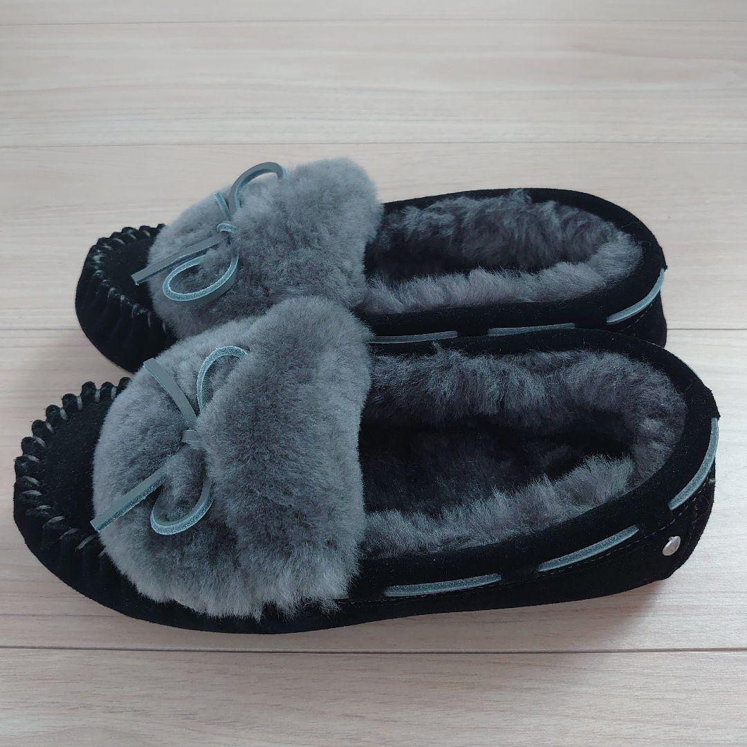 新品未使用 EMU Australia ファー付リボン付　モカシンAMITY