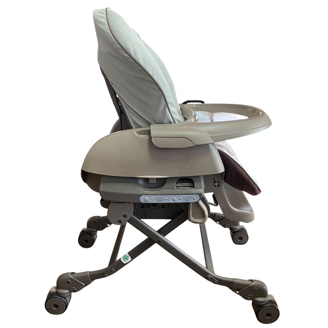 コンビ　ネムリラオートスイング　自動　ハイローチェア　新生児　電動